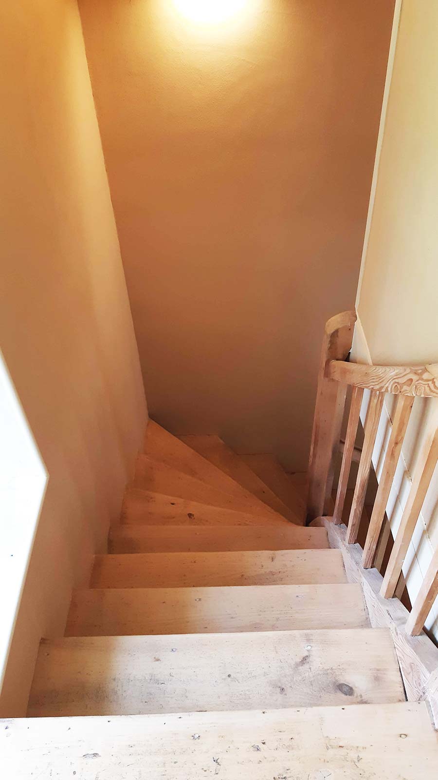 Peinture mur escalier - Le passeur de couleurs
