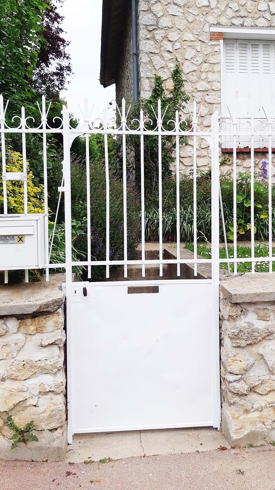 Peinture portail porte blanc - Le passeur de couleurs